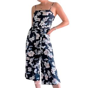 Banana Republic Jumper Wide Leg Linen Floral Cropped w Pockets Navy Size 0